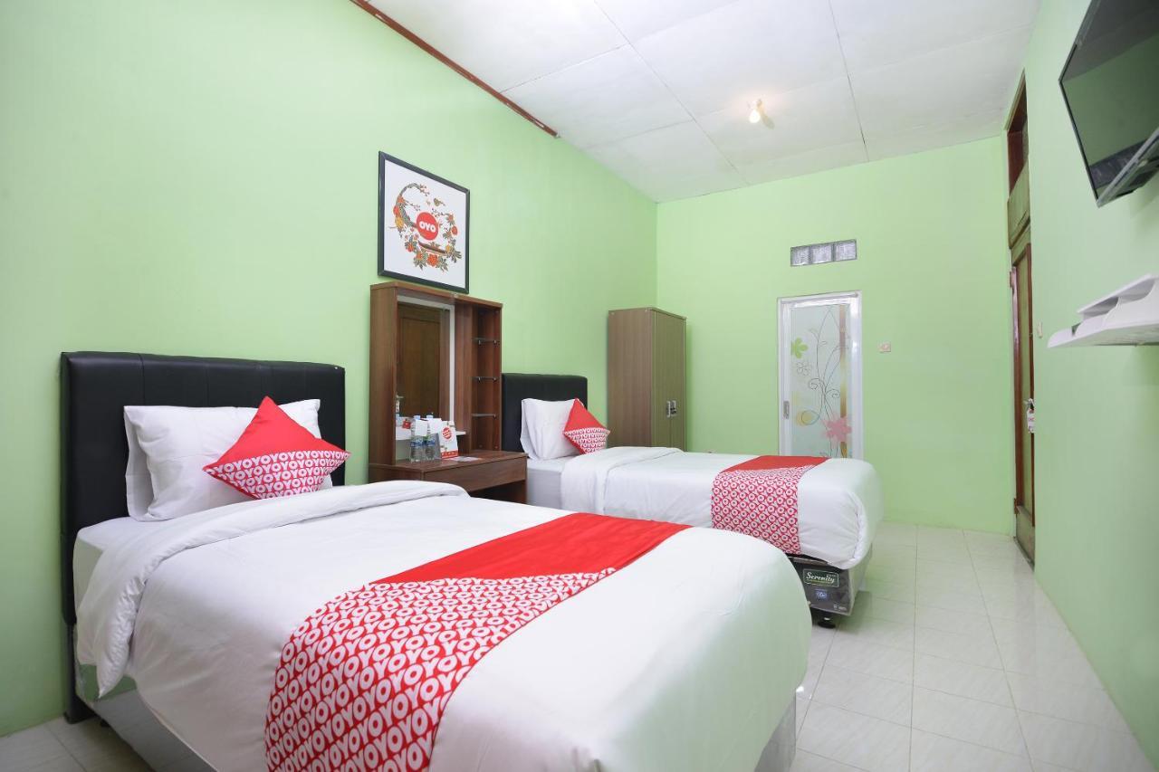 Hotel Super Oyo 1046 Omah Pathok Jogyakarta Zewnętrze zdjęcie