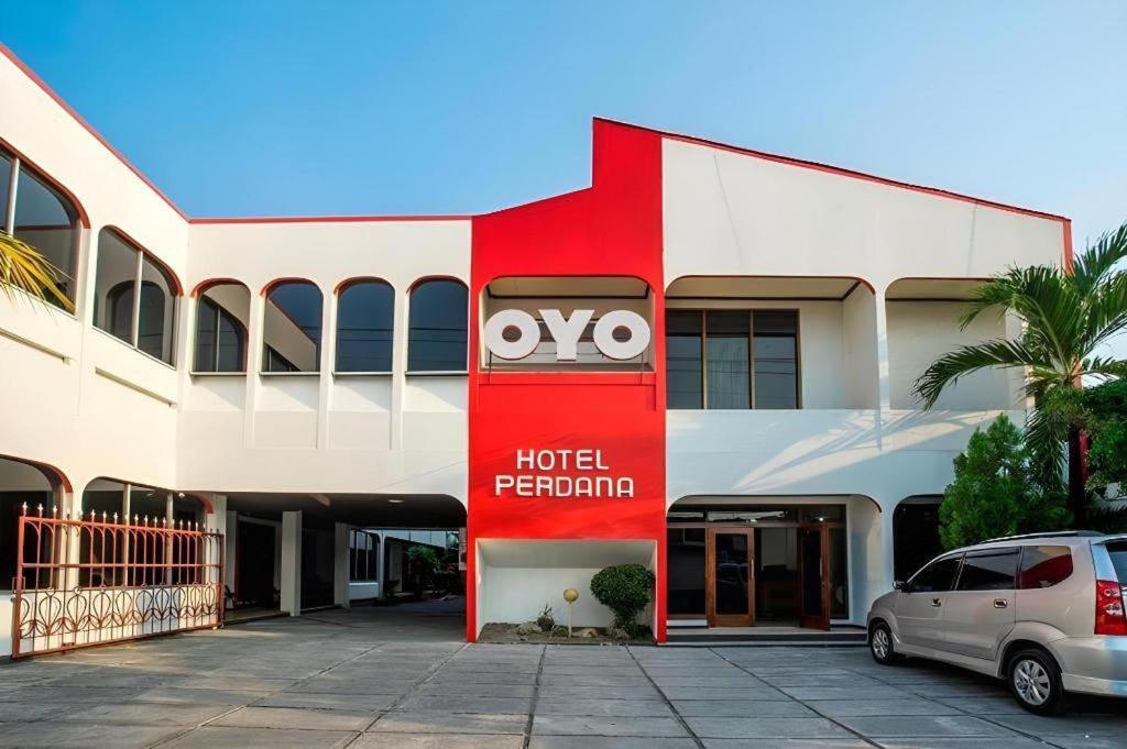 Hotel Super Oyo 1046 Omah Pathok Jogyakarta Zewnętrze zdjęcie