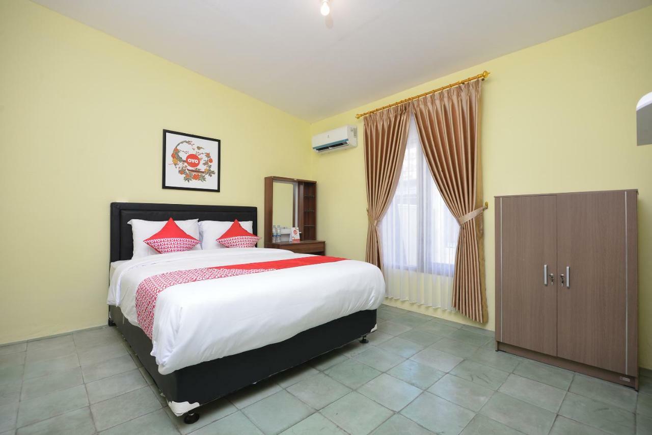 Hotel Super Oyo 1046 Omah Pathok Jogyakarta Zewnętrze zdjęcie